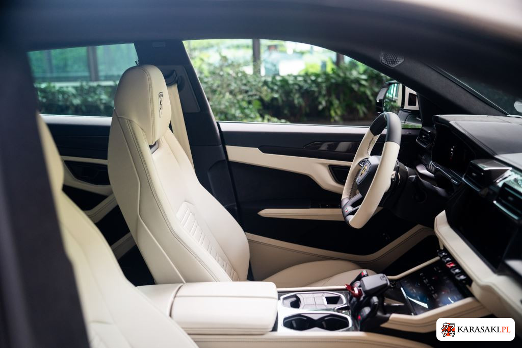 2025 Lamborghini Urus 4WD 14