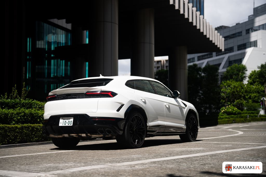 2025 Lamborghini Urus 4WD 10