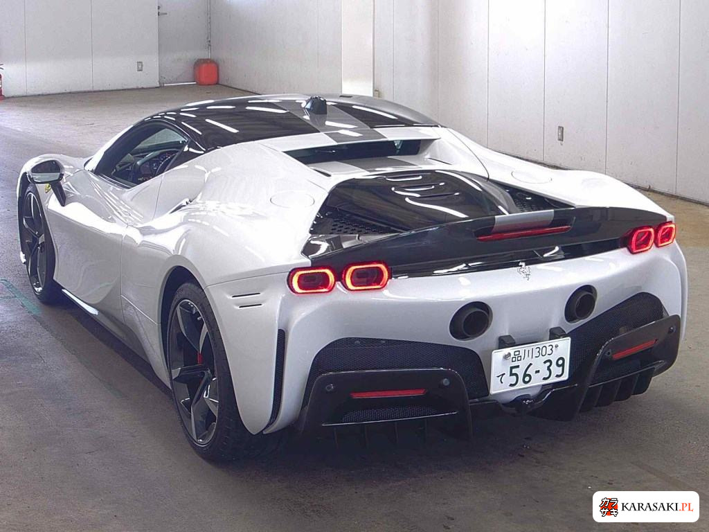 2022 Ferrari SF90 Stradale 4WD 2