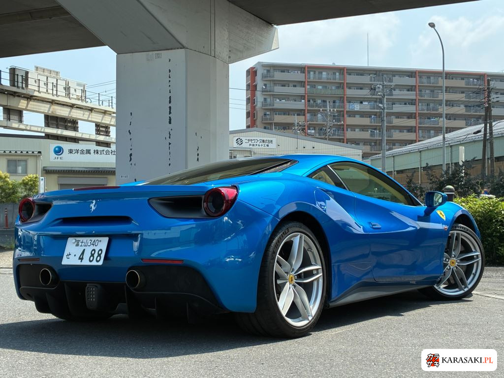 2017 Ferrari 488 GTB Base Grade 10