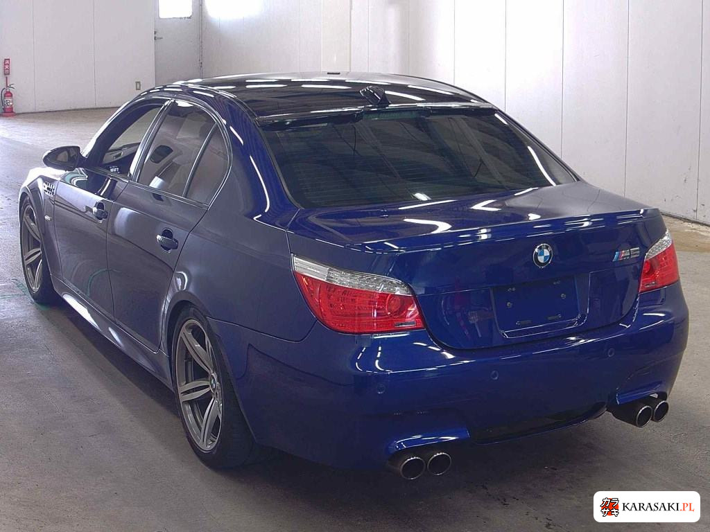 2007 BMW M5 4D 2