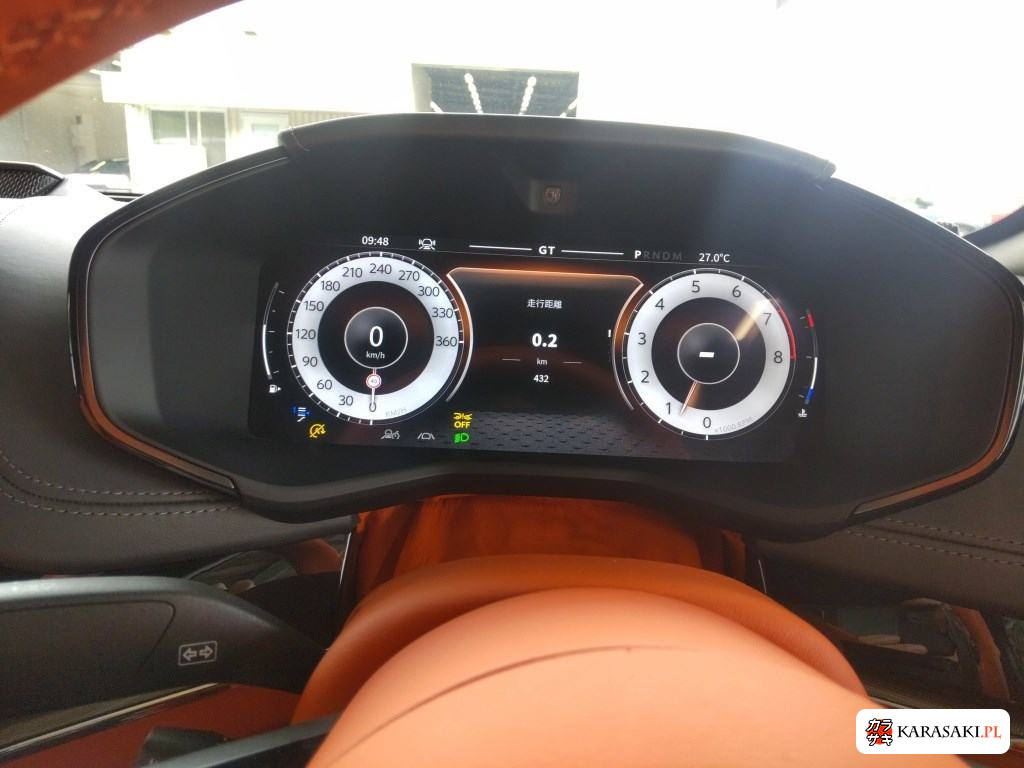 2025 Aston Martin DBX 4WD 6