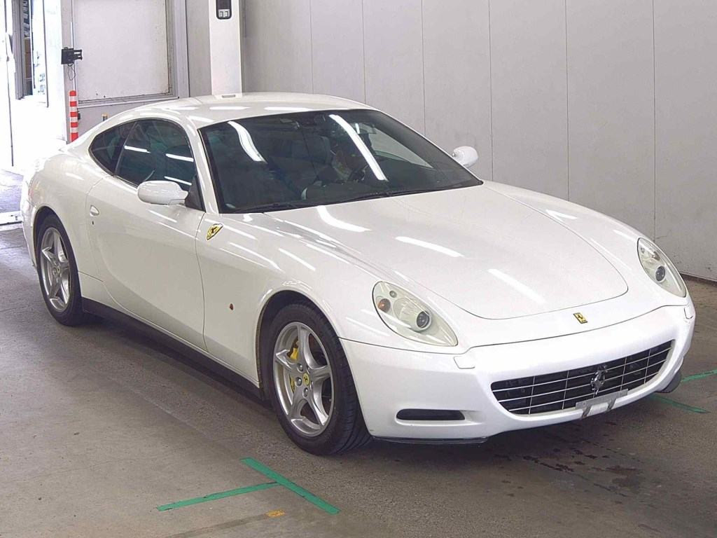 Ferrari 612 2004 z aukcji japońskiej