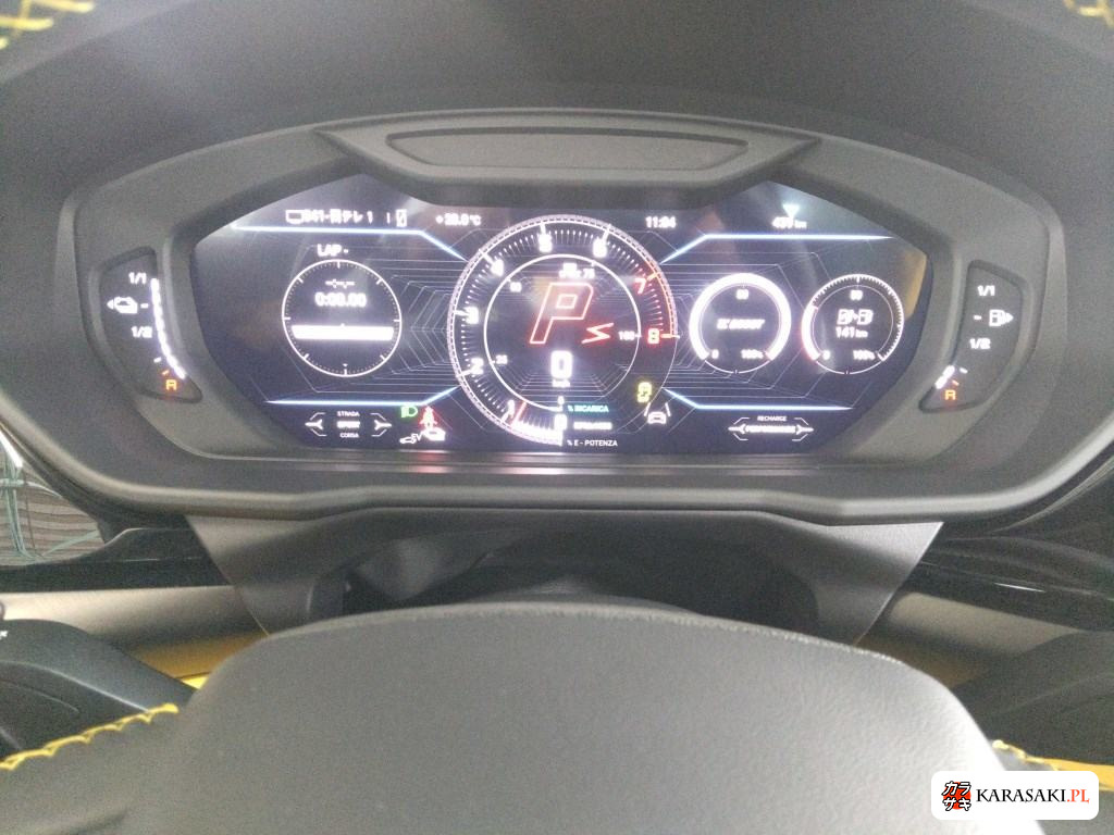2025 Lamborghini Urus 4WD 6
