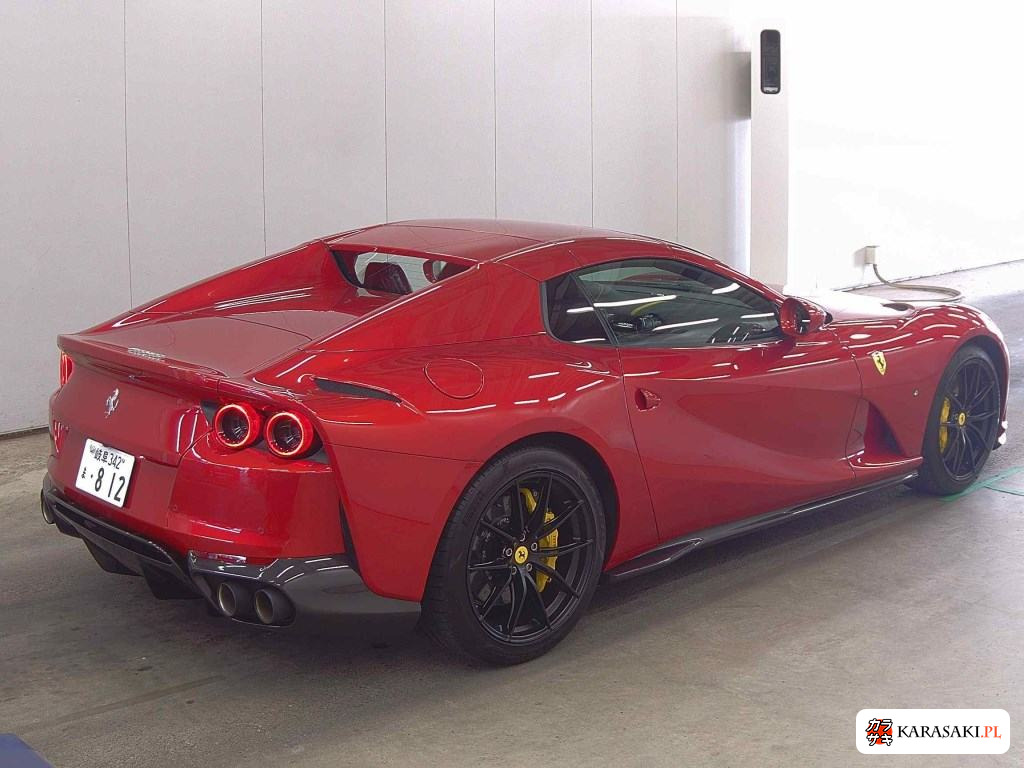 2022 Ferrari 812 GTS 4