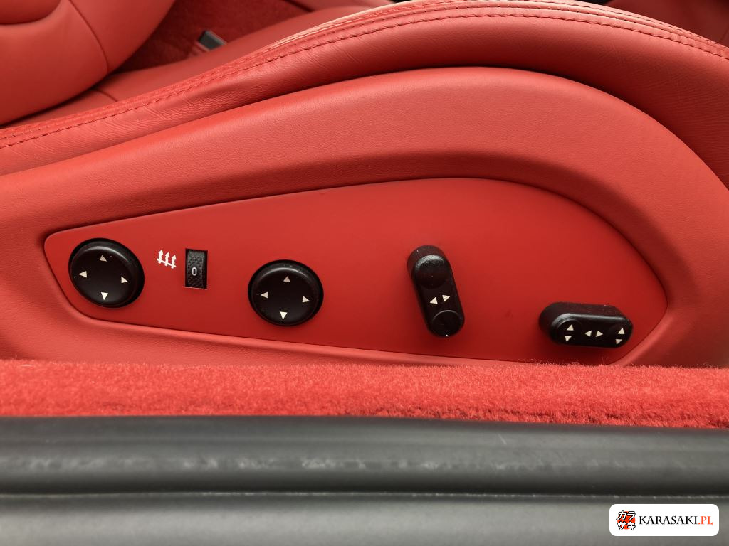 2009 Ferrari California Base Grade 10