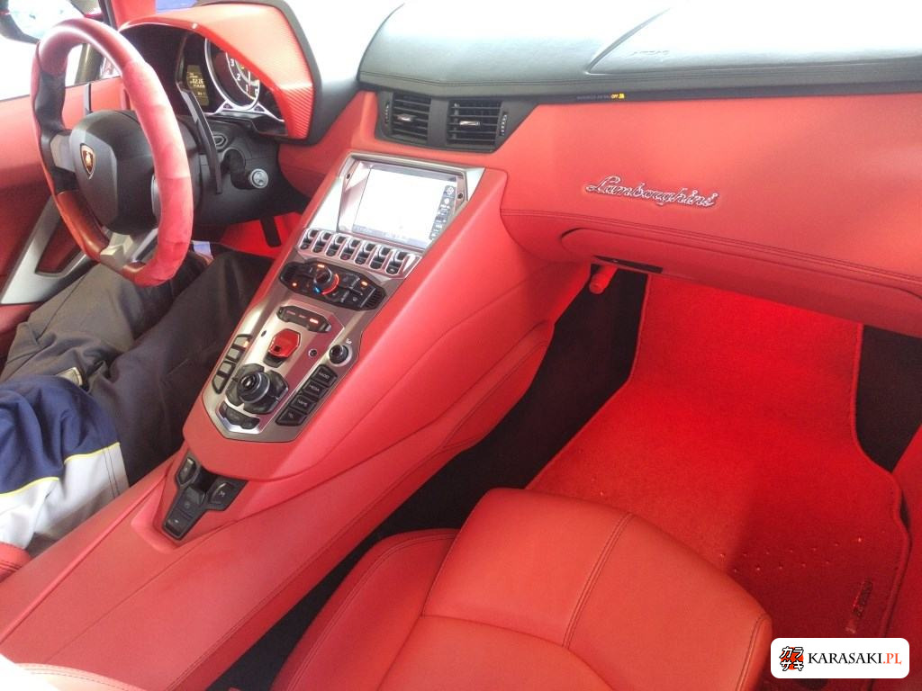 2015 Lamborghini Aventador CP 4WD LP700-4 3