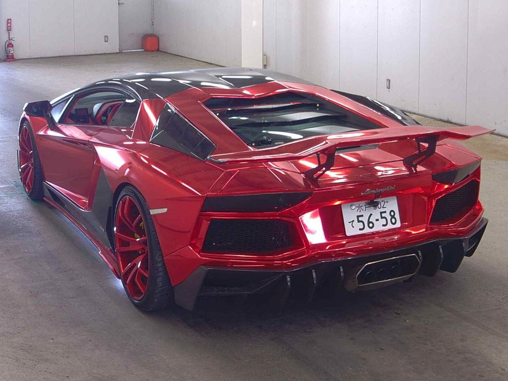 Lamborghini Aventador 2015 z aukcji japońskiej
