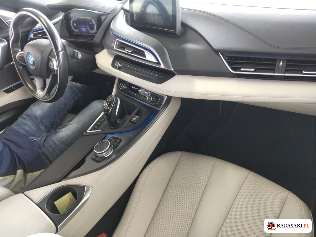 2014 BMW I8 CP 4WD Base Grade 5