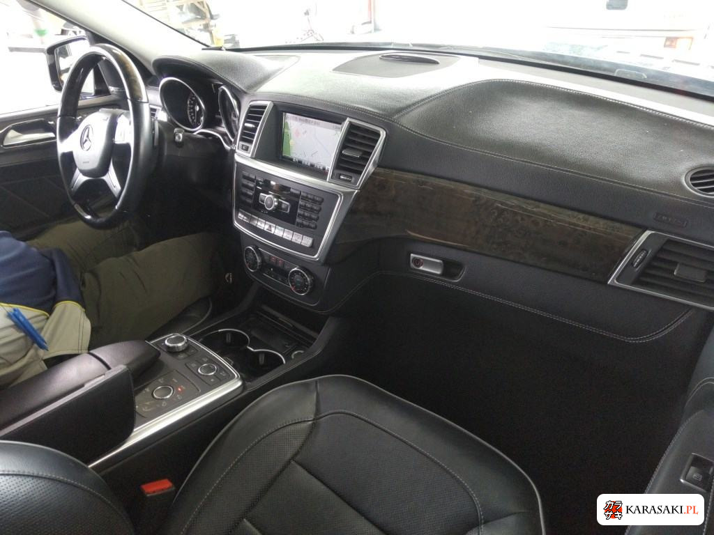 2013 Mercedes-Benz GL-Class 4WD GL550 4MATIC AMG Exclusive Pack 5