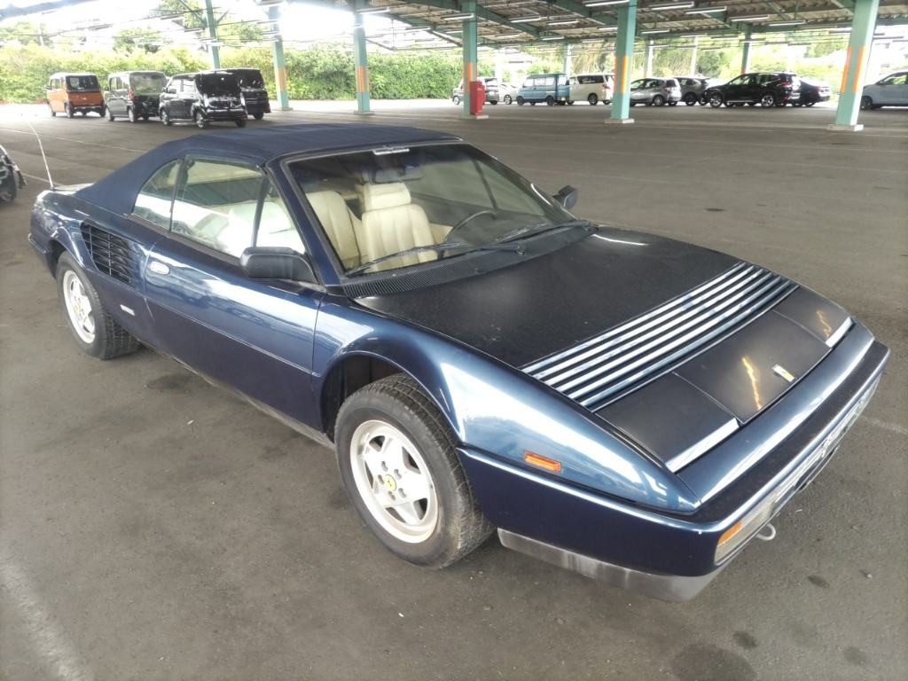 Ferrari Mondial 1988 z aukcji japońskiej