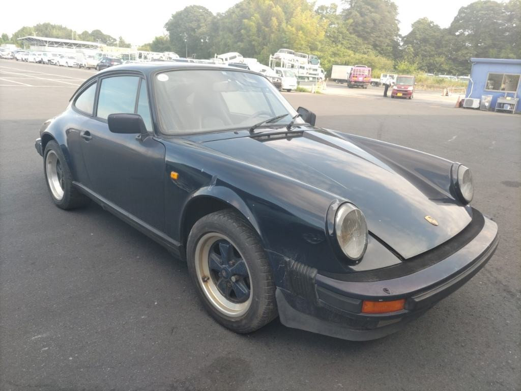 Porsche 1988 z aukcji japońskiej