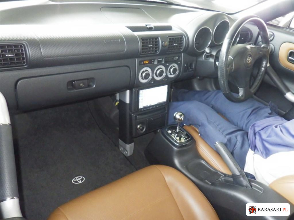 2005 Toyota MR-S V Edition 5