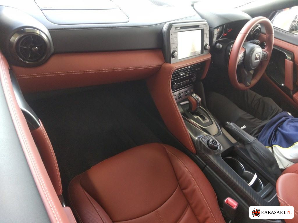 2024 Nissan GT-R 4WD Premium Edition 5