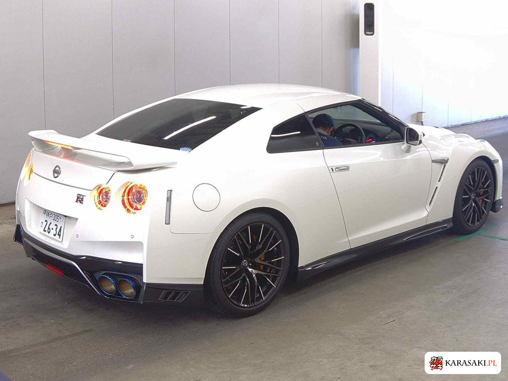 2021 Nissan GT-R 4WD Premium Edition 4