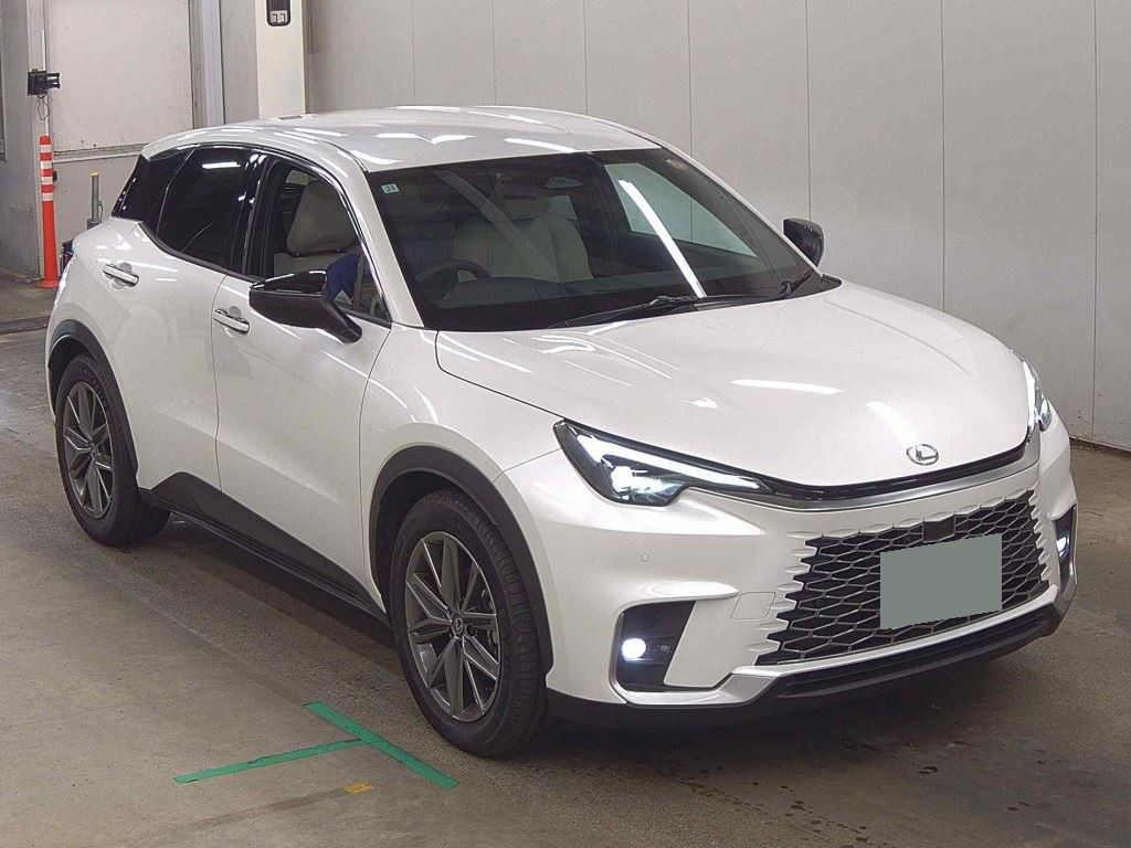 Lexus LBX 2025 z aukcji japońskiej