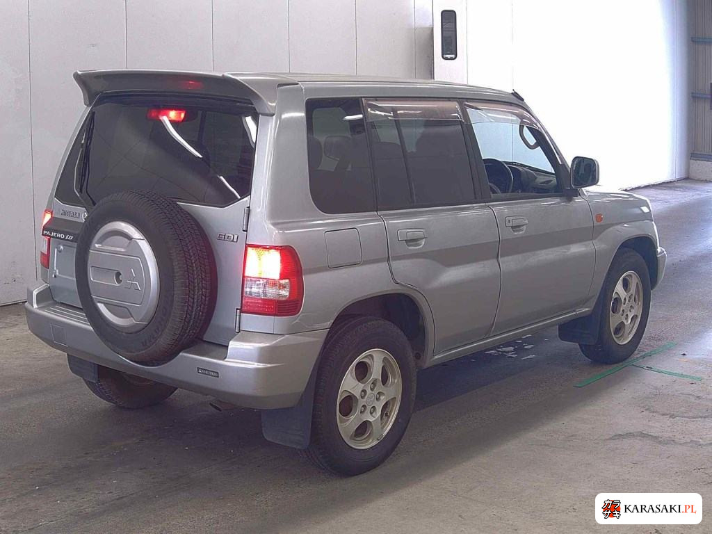 2000 Mitsubishi Pajero Io 5D 4WD 4