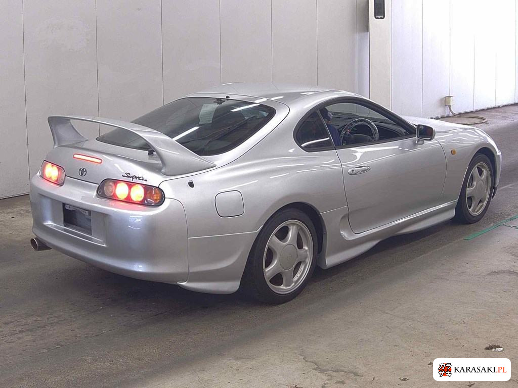 Toyota Supra 1995 z aukcji japońskiej