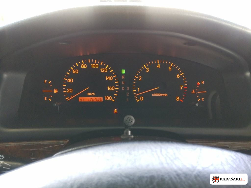 Toyota Chaser 1999 z aukcji japońskiej