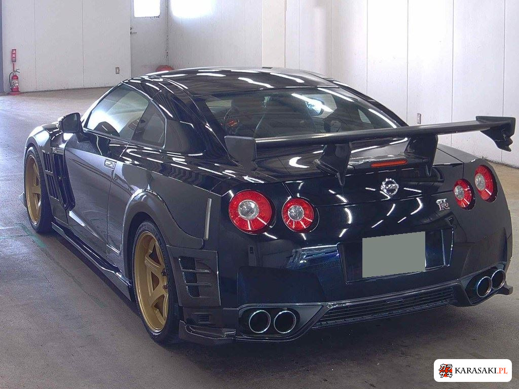 2008 Nissan GT-R 4WD Premium Edition 2