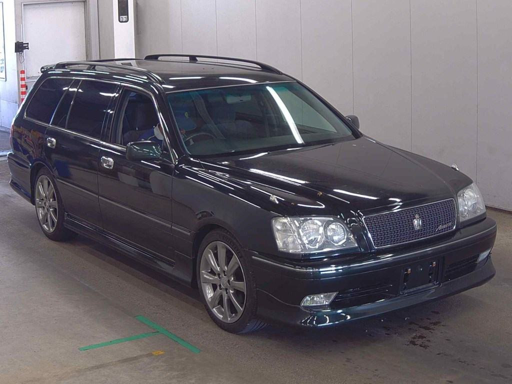 Toyota Crown Estate 2000 z aukcji japońskiej