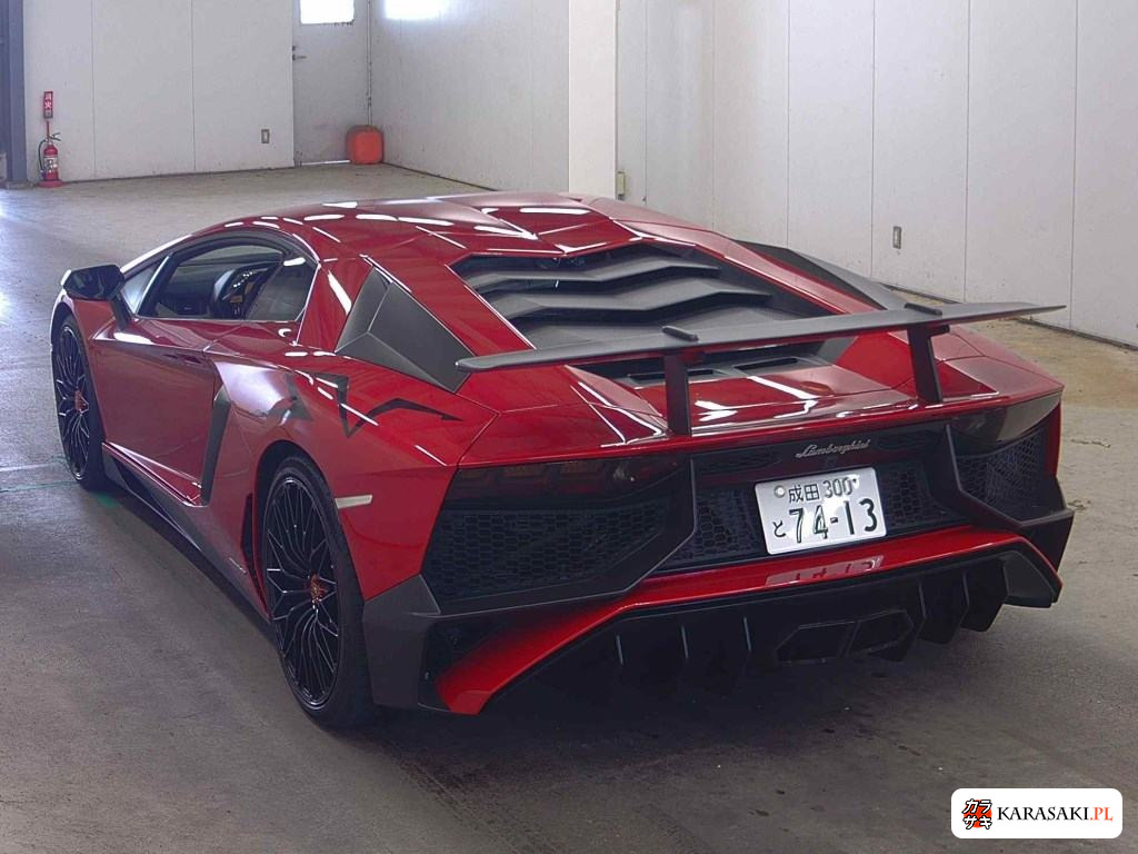 Lamborghini Aventador 2015 z aukcji japońskiej