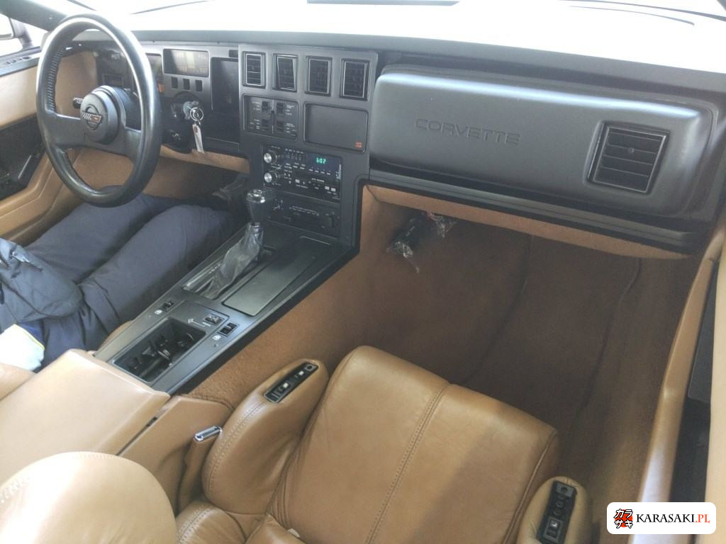 Chevrolet Corvette 1989 z aukcji japońskiej