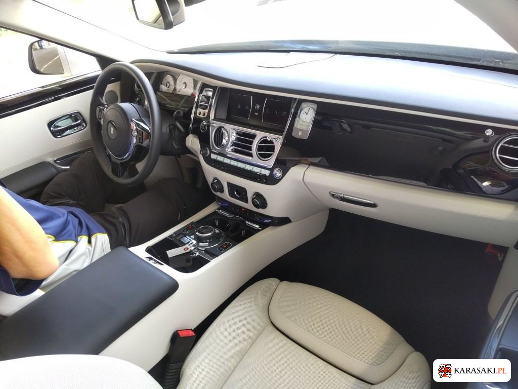 Rolls-Royce Ghost 2018 z aukcji japońskiej