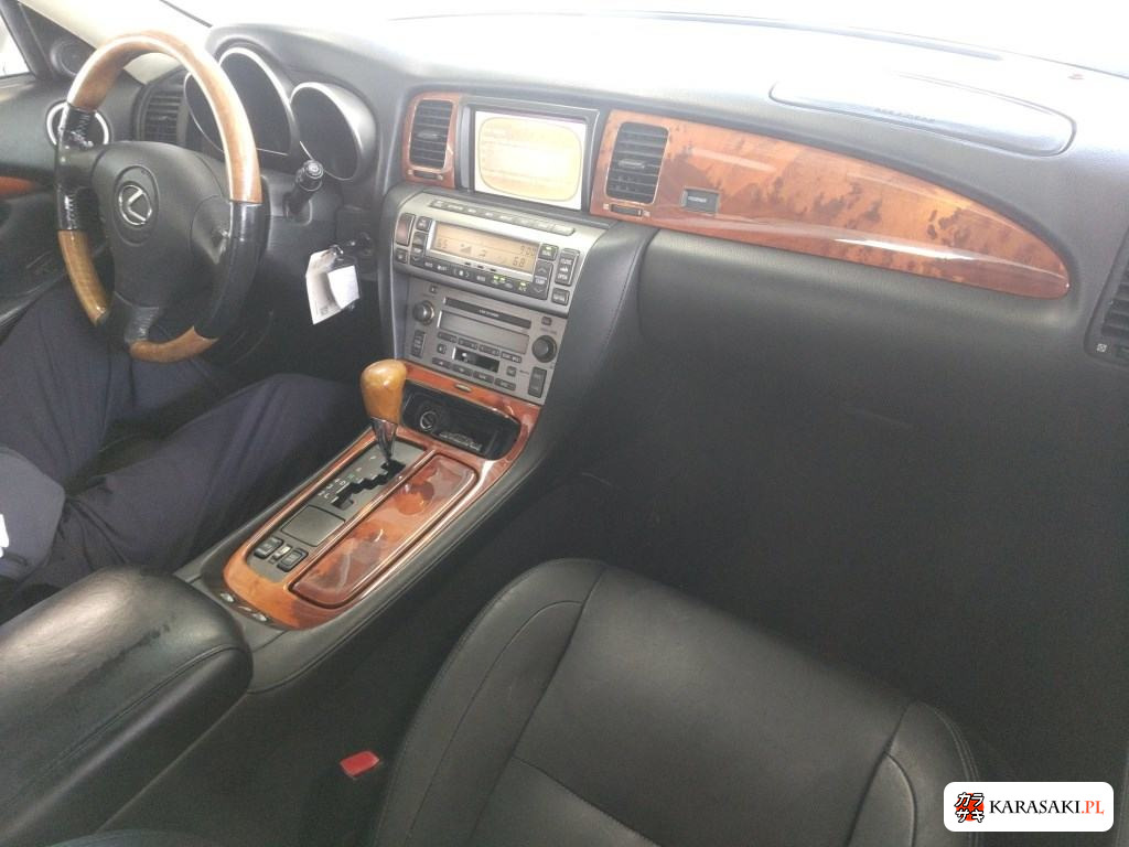 2013 Overseas Lexus 5