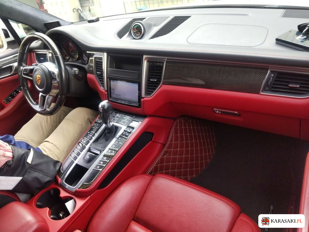 2015 Porsche Macan 4WD Turbo 5