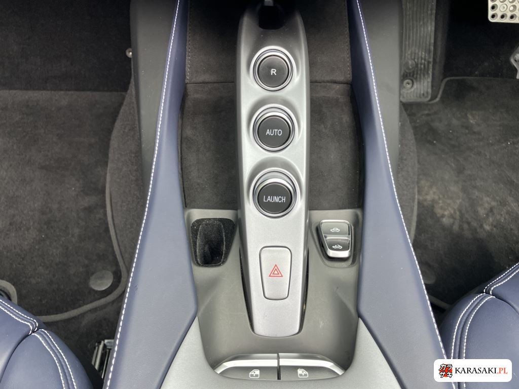 2023 Ferrari Portofino M 8