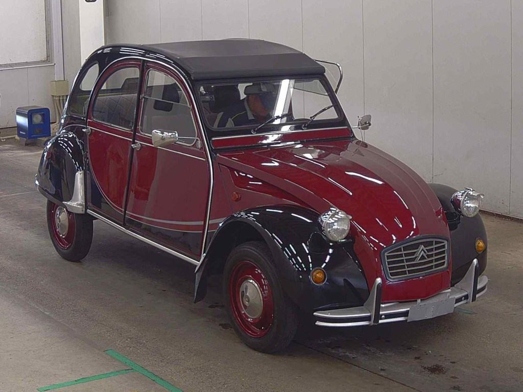 Citroen 2CV6 1990 z aukcji japońskiej