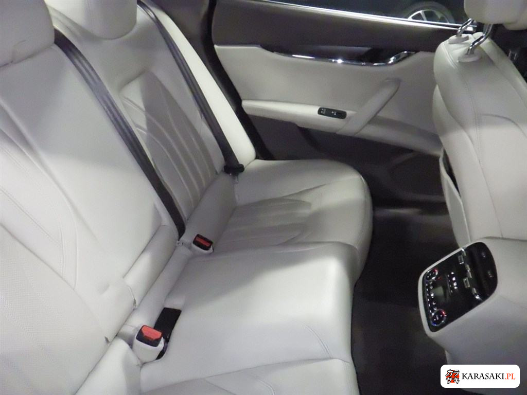 2013 Maserati Quattroporte 4WD S Q4 6
