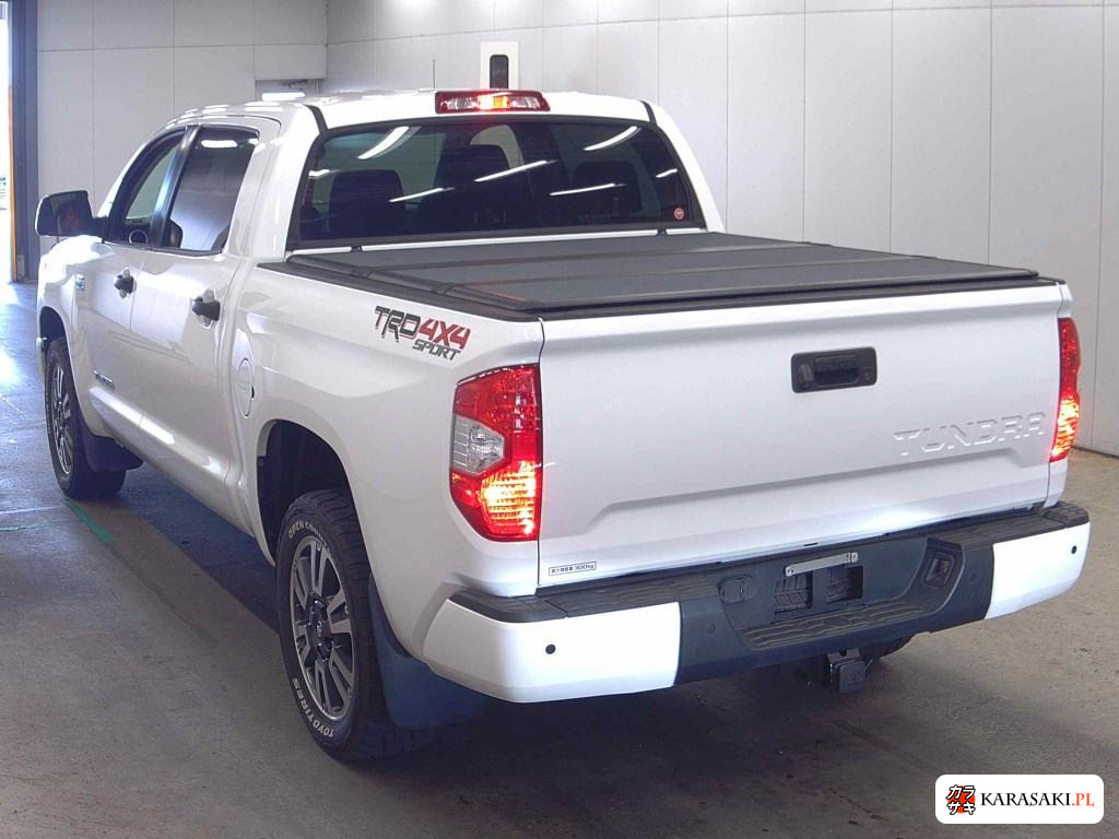 America Toyota Tundra 2020 from a Japanese auction