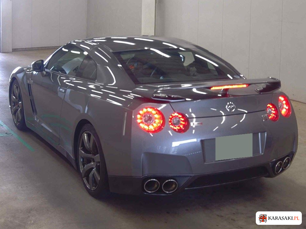 2008 Nissan GT-R 4WD Premium Edition 2
