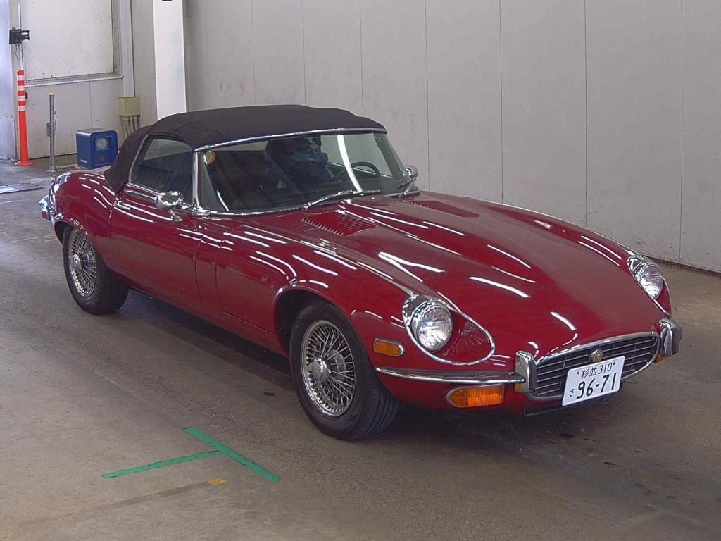 Jaguar E-Type 1988 z aukcji japońskiej