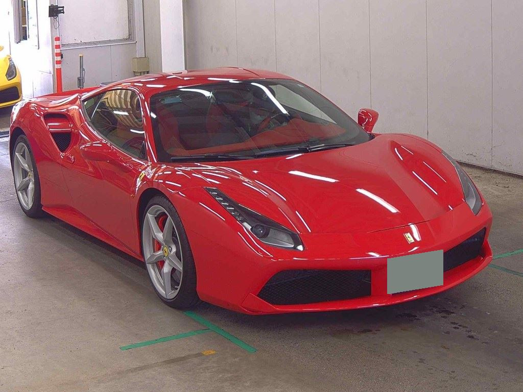 Ferrari 488 GTB 2017 z aukcji japońskiej