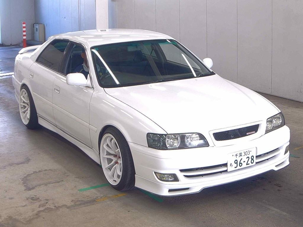 Toyota Chaser 2001 z aukcji japońskiej
