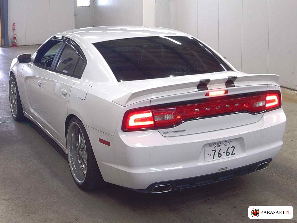 Dodge Charger 2012 z aukcji japońskiej