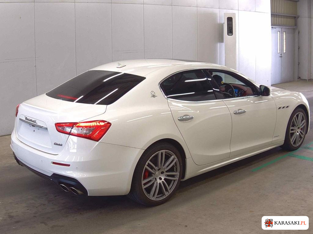 Maserati Ghibli 2018 z aukcji japońskiej