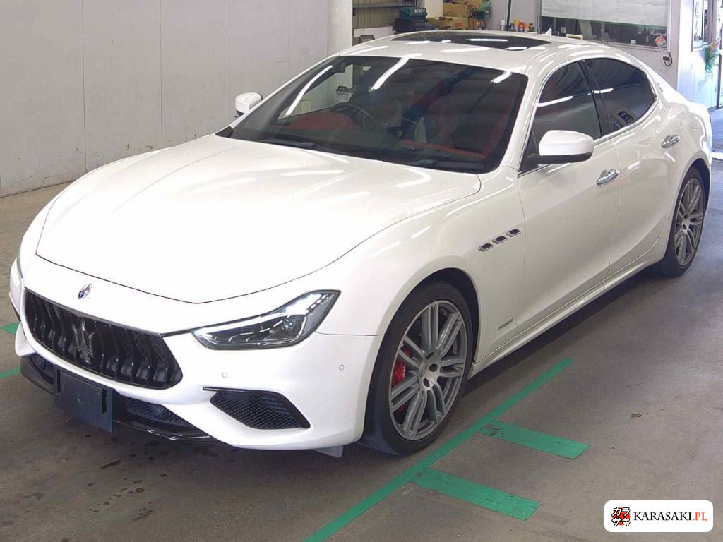 Maserati Ghibli 2018 z aukcji japońskiej