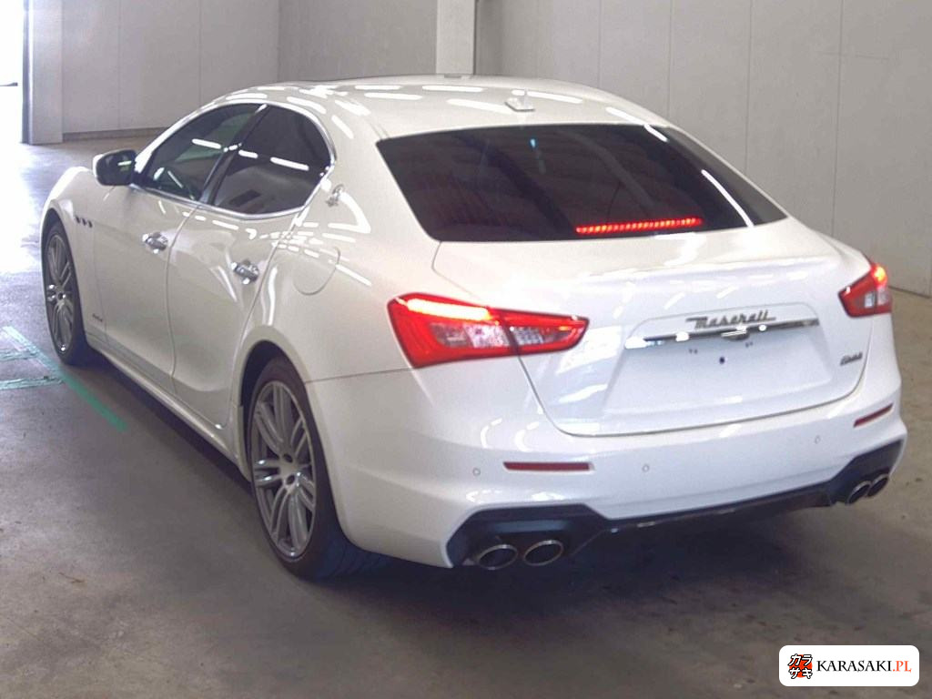 Maserati Ghibli 2018 z aukcji japońskiej
