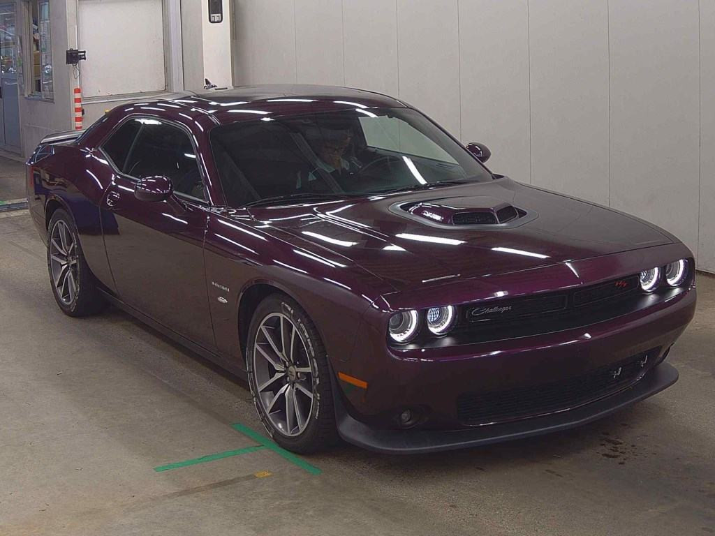 Dodge Challenger 2021 z aukcji japońskiej