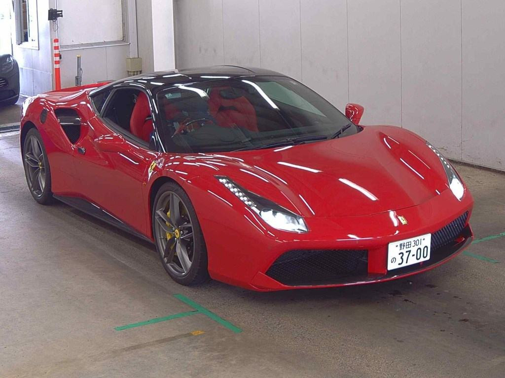 Ferrari 488 GTB 2018 z aukcji japońskiej
