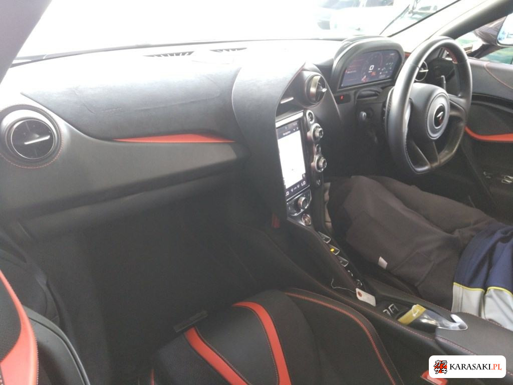2021 McLaren 720S Spider Performance 5