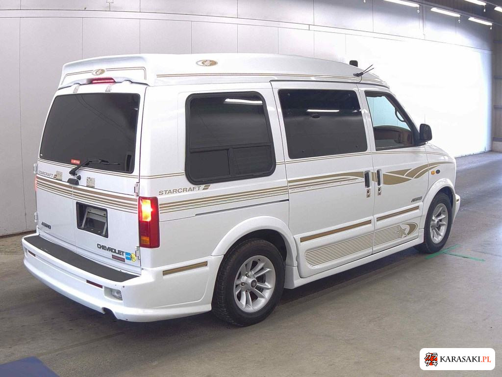 2000 Chevrolet Astro 4