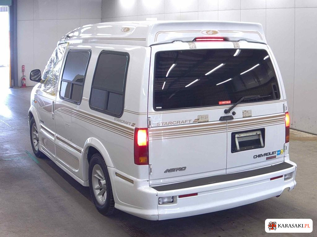2000 Chevrolet Astro 2