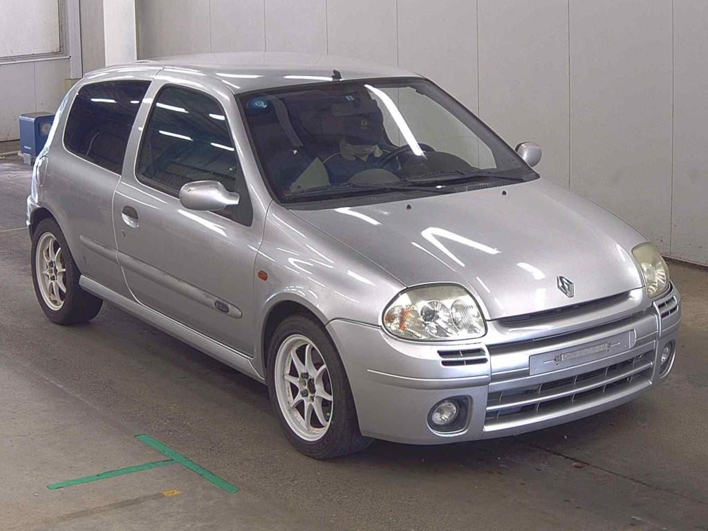 Renault Clio 2000 z aukcji japońskiej