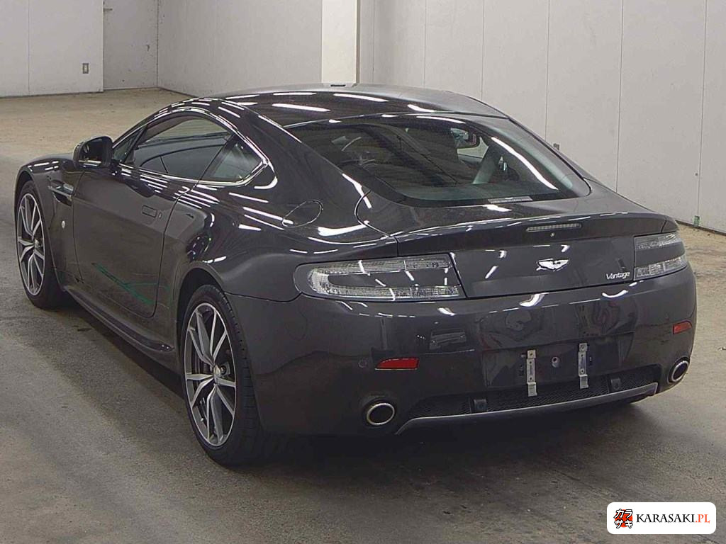 2011 Aston Martin V8 Vantage CP Coupe 2