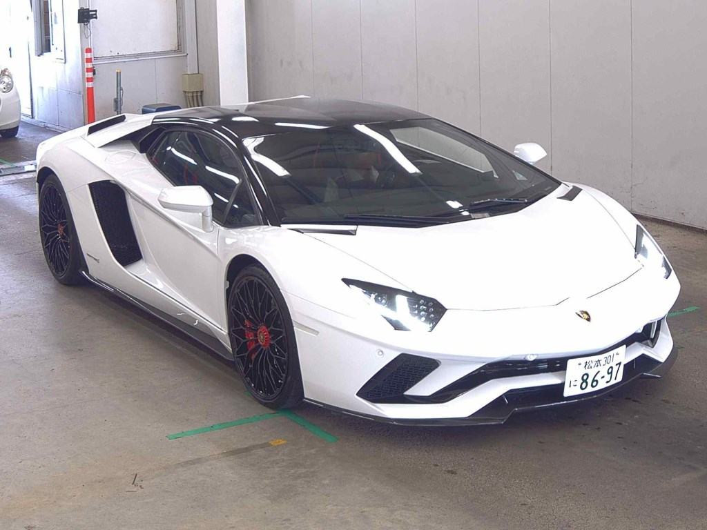 Lamborghini Aventador 2020 z aukcji japońskiej